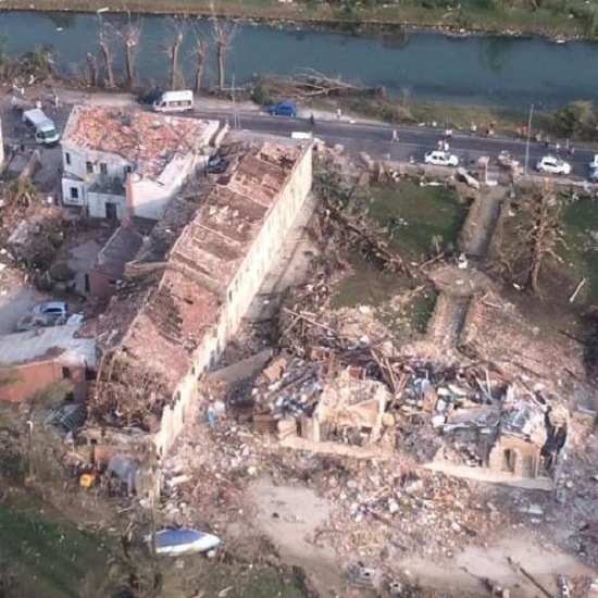 Villa Fini a Dolo, macerie dopo il tornado