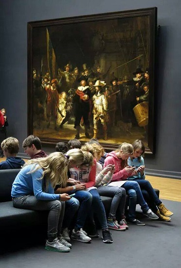 ragazzi al museo Rijksmuseum di Amsterdam